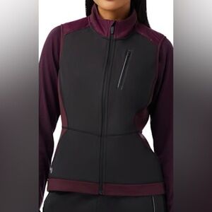 Smartwool Active Fleece Wool Insulated Wind Vest, Maroon / Black, Women’s Small